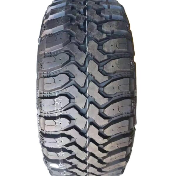 Hot sale popular 31 x 10.5 r15 mud tire pcr tyre