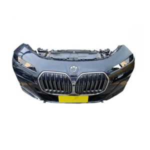 Suitable for the latest For BMW 7 Series G70 front bumper radiator plastic body kit car parts old and new condition