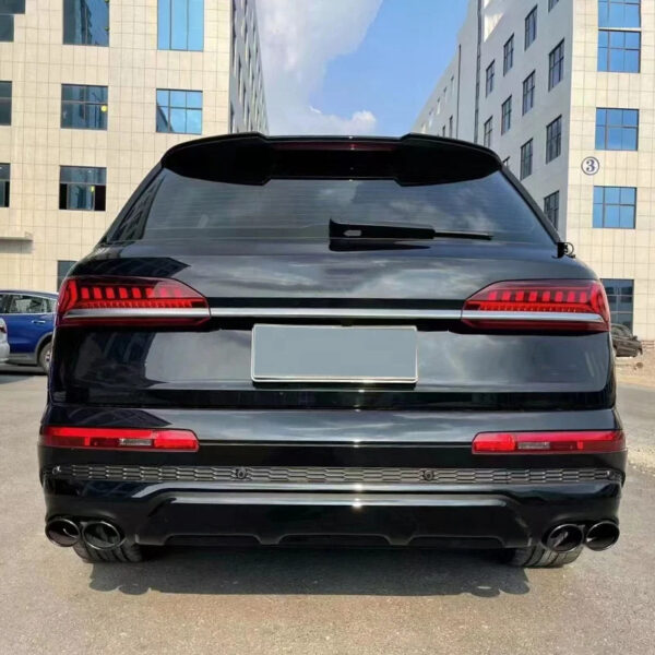 2020-2022 body kit For audi q7 Upgrade SQ7 Rear Bumper Style Car Rear Bumper Lip with Tail pipe - Image 2