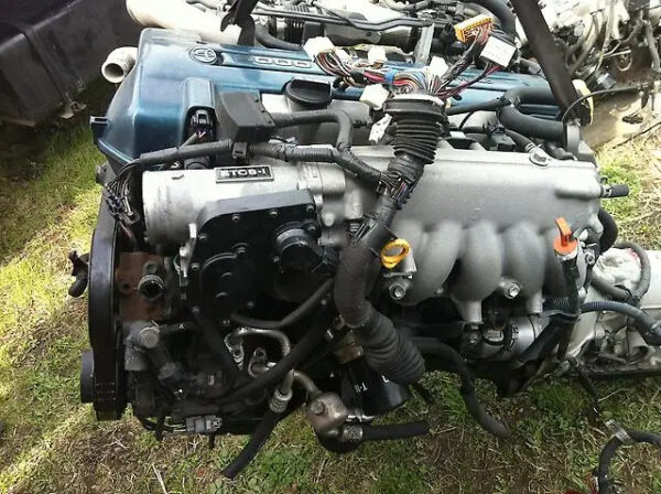 USED JDM PERFORMANCE ENGINE JDM 2JZ-GTTE (TWIN TURBO) VVTI - Image 3