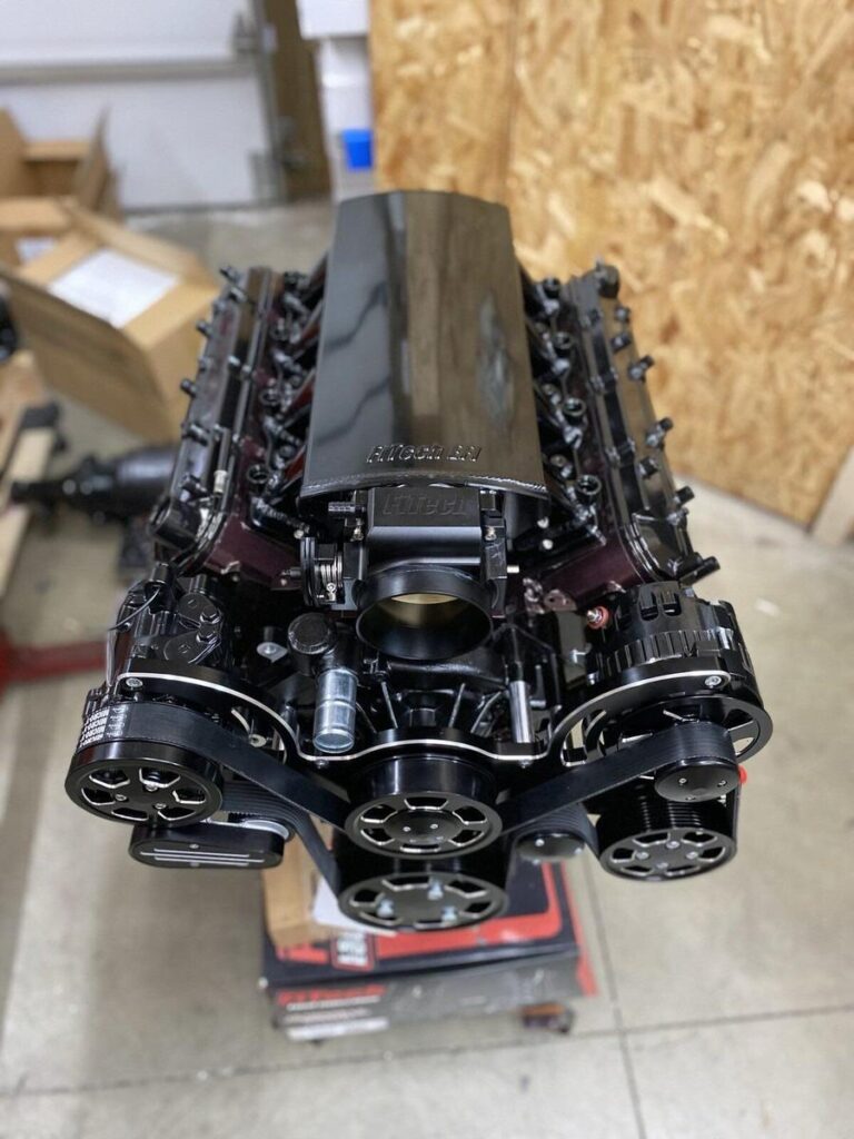 Buy with 2 Years Guarantee HiTech 6.0L V8 Water-Cooled 4 Stroke Multi-Cylinder Diesel Electric Start High Rigidity Racing Engine