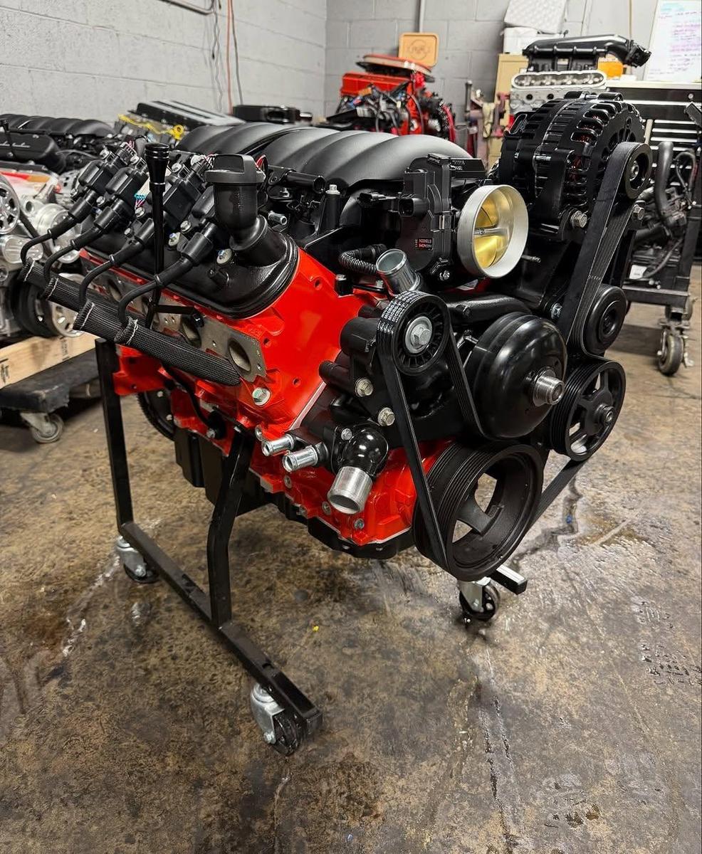 High Performance 250cc 4 Stroke Water-Cooled Multi-Cylinder Electric Start V8 Engine Assembly Euro 2 Supercharged Intake - Image 4