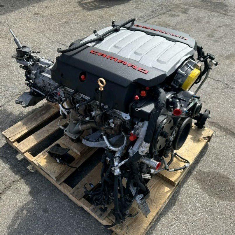 Camaro 250cc Water-Cooled Multi-Cylinder V8 Electric Start Engine Assembly with Intake Manifold Ready for Replacement - Image 2