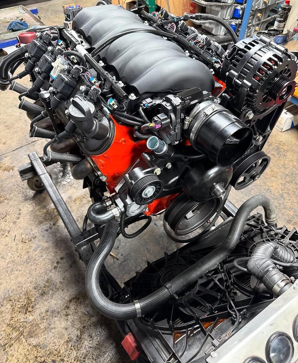 High Performance 250cc 4 Stroke Water-Cooled Multi-Cylinder Electric Start V8 Engine Assembly Euro 2 Supercharged Intake - Image 5