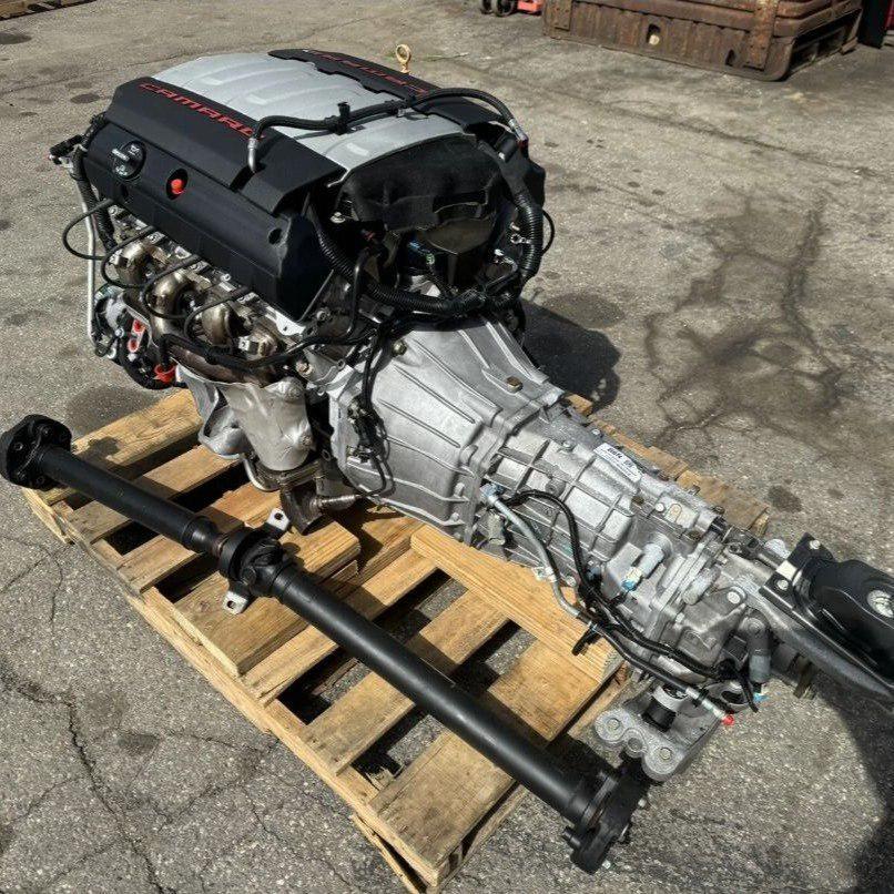 Camaro 250cc Water-Cooled Multi-Cylinder V8 Electric Start Engine Assembly with Intake Manifold Ready for Replacement - Image 6